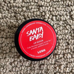 Lush Santa Baby lip scrub